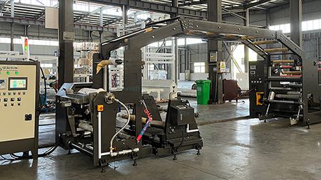 High Speed Pressure-Sensitive Hot Melt Adhesive Coater