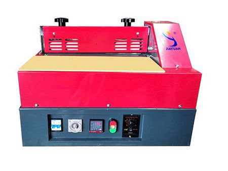 Hot melt roll coater
